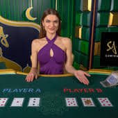 Online Slot Game reels spinning ဖြင့် winning combination ထွက်နေသည့် မြင်ကွင်း